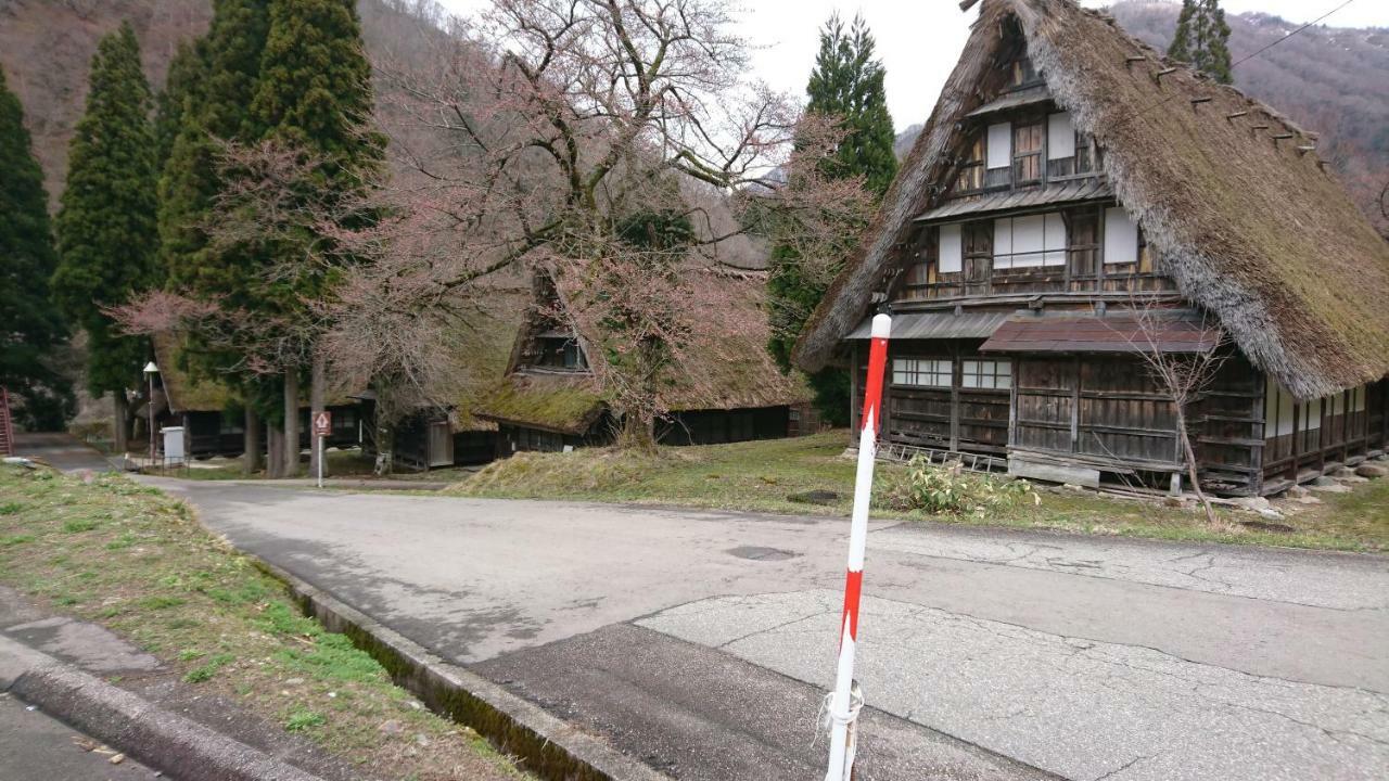 Gokayama Gassho No Sato Hotel Nanto Exterior photo